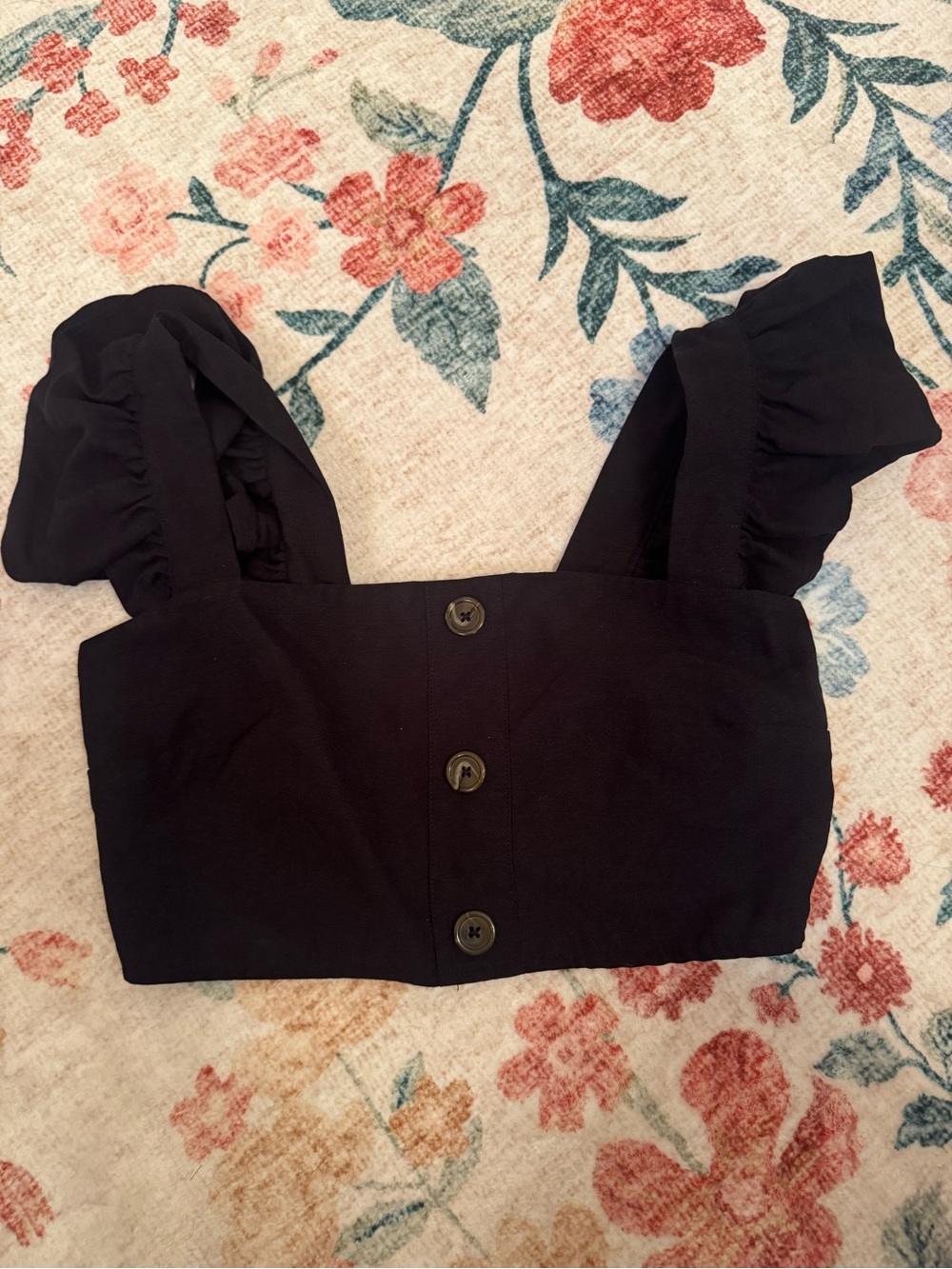 Olivaceous Black Puff Sleeve Button-Front Crop Top - Picture 3 of 5